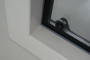 BUVA hardglas ramen in kunststof kozijnen